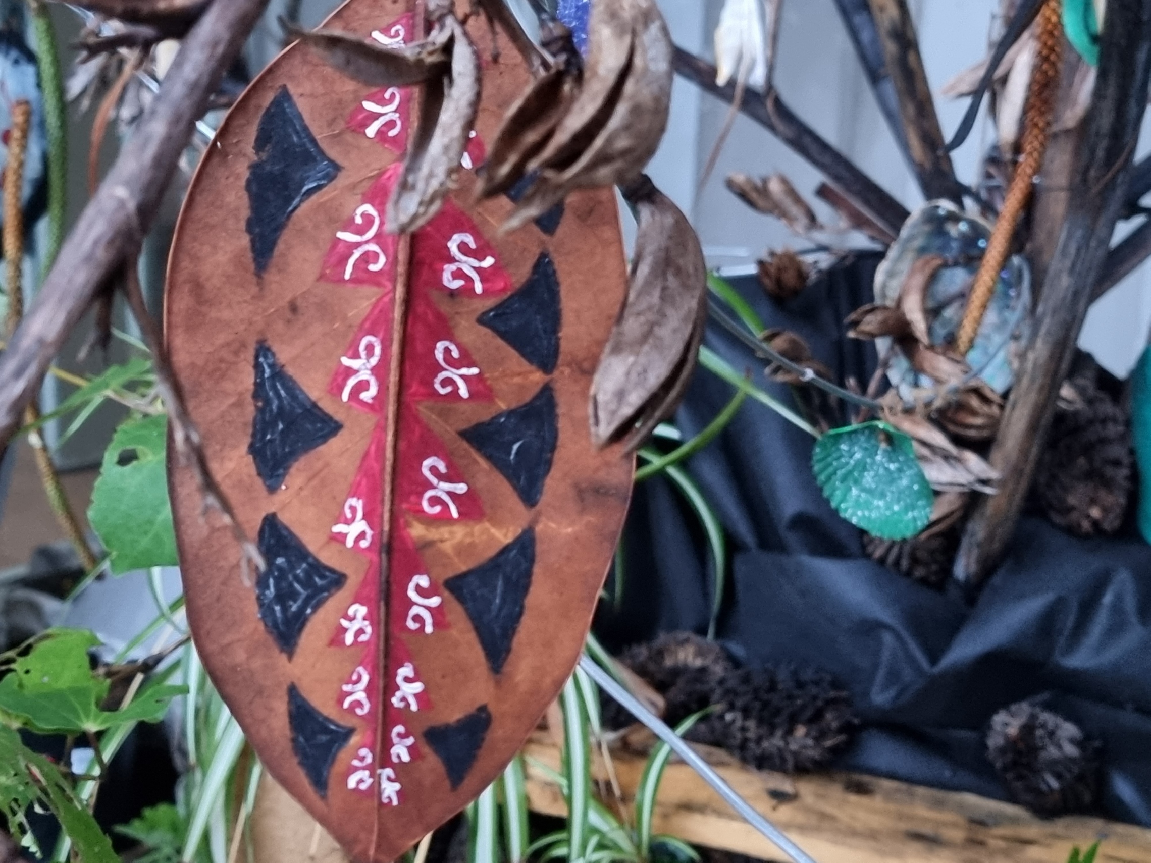 Tekau mā rima - Day 15- Tamariki & Rangatahi