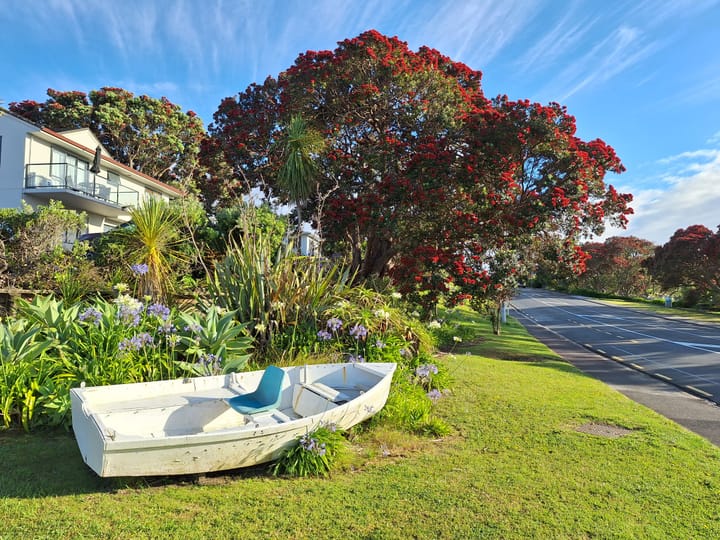 Tekau mā whā - Day 14 - Waiata